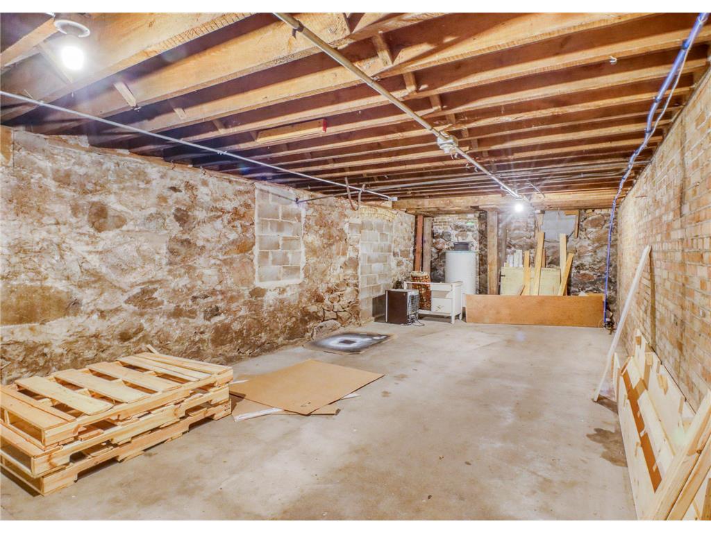 114 1st Ave S Perham MN 56573 6786413 image16