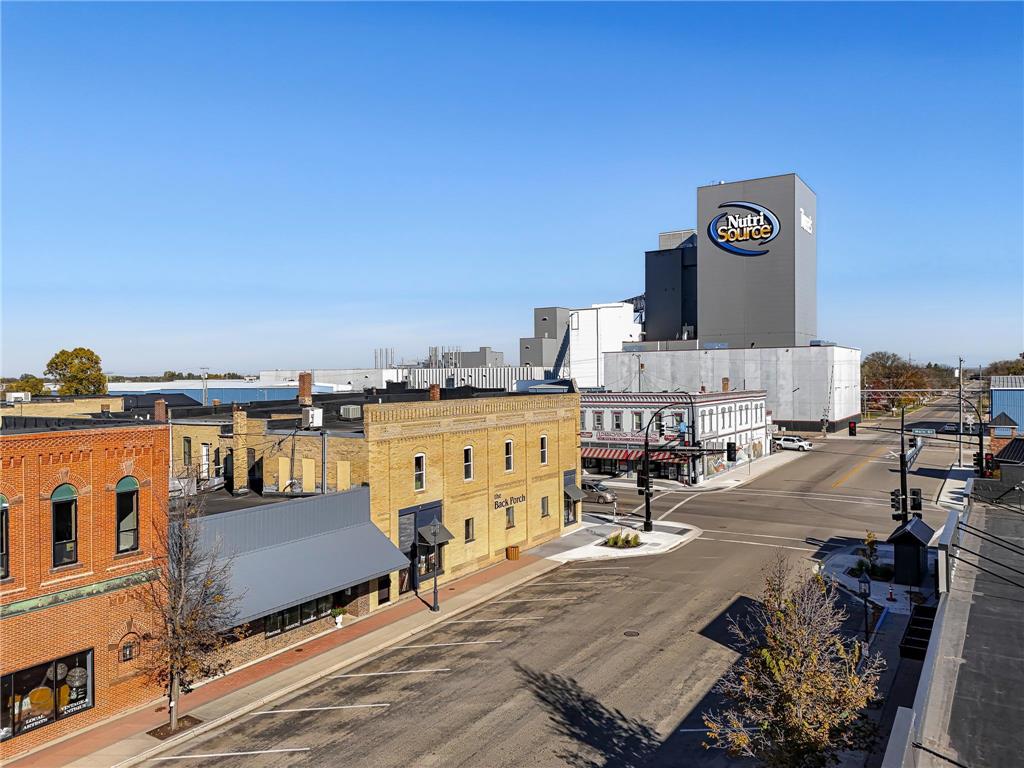 114 1st Ave S Perham MN 56573 6786413 image3