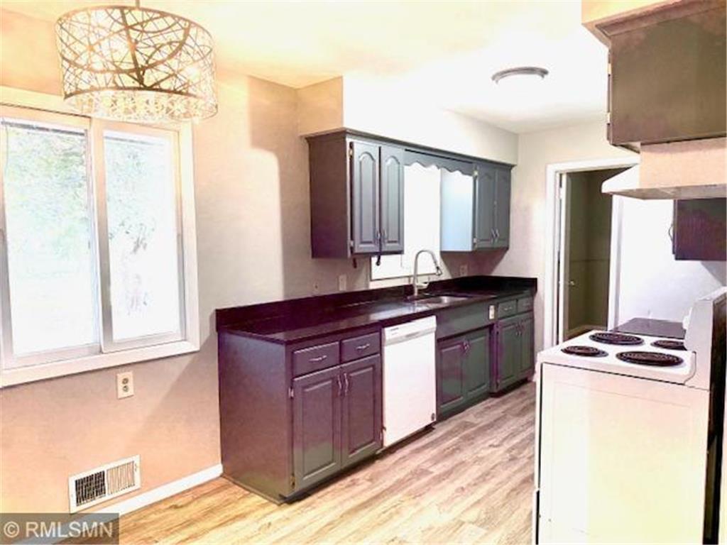 114 20th Avenue N South Saint Paul MN 55075 7071092 image2