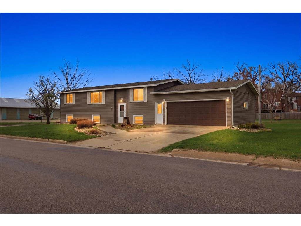 114 4th Street N Grove City MN 56243 7042632 image1