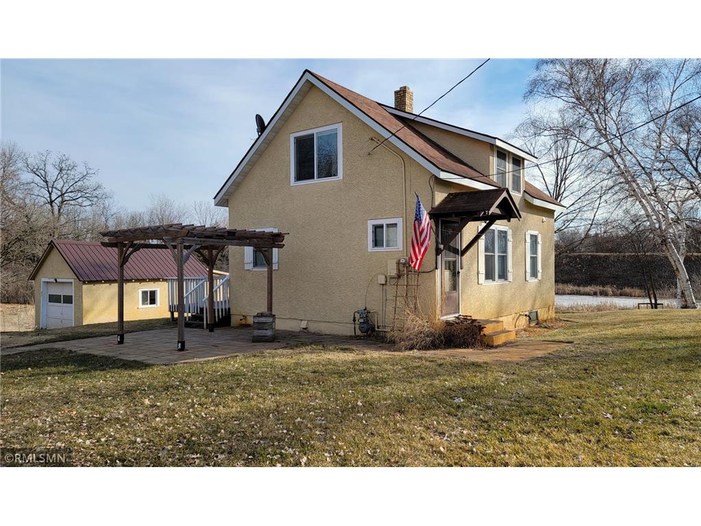 114 5th Avenue SE New London MN 56273 6477100 image1