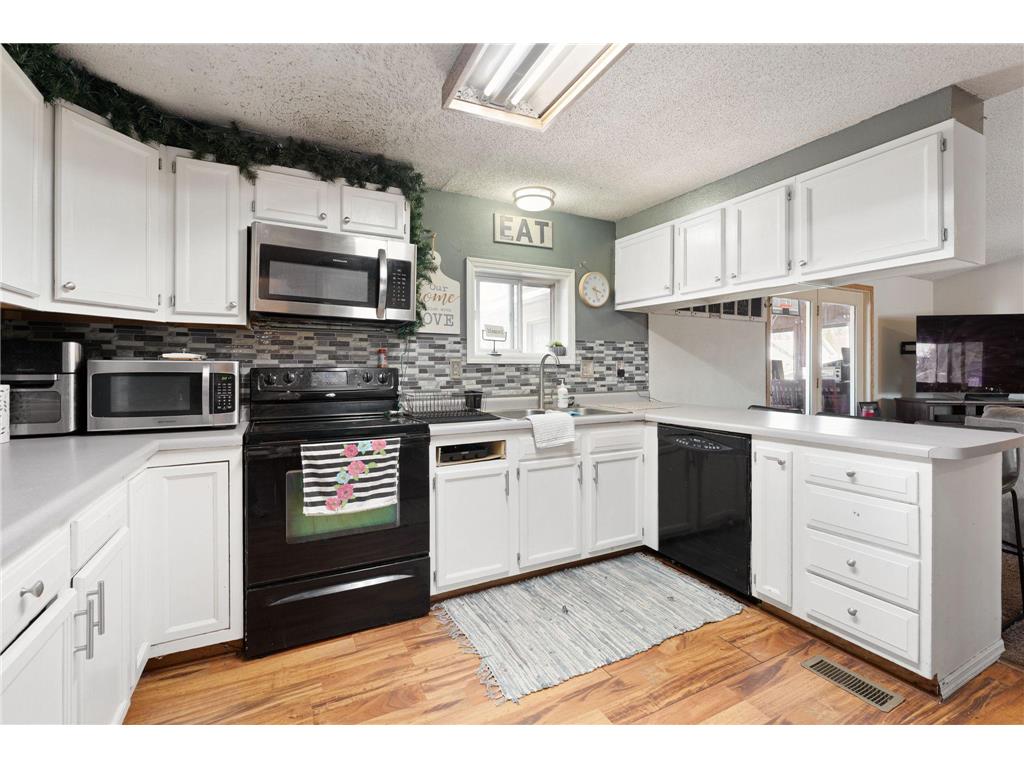 114 6th Avenue NW Waseca MN 56093 7056427 image14