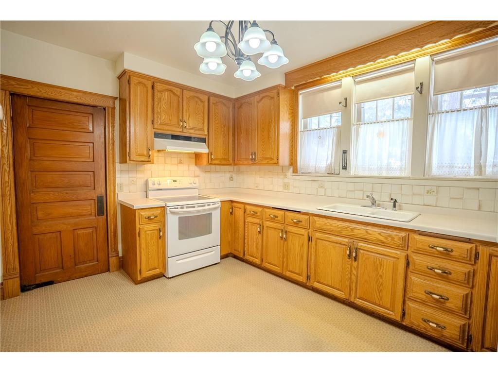 114 7th Street NE Little Falls MN 56345 6823002 image3