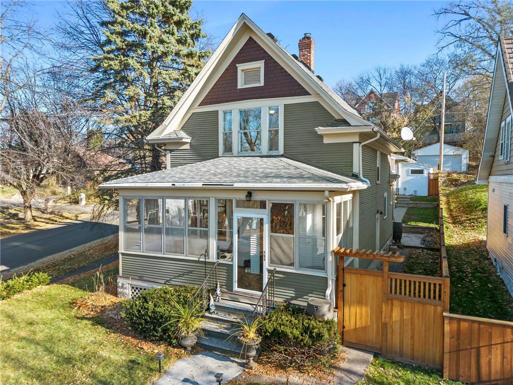 114 Bates Avenue Saint Paul MN 55106 6811352 image1