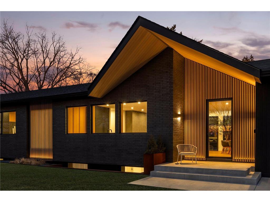 114 Burntside Drive Golden Valley MN 55422 6670419 image1