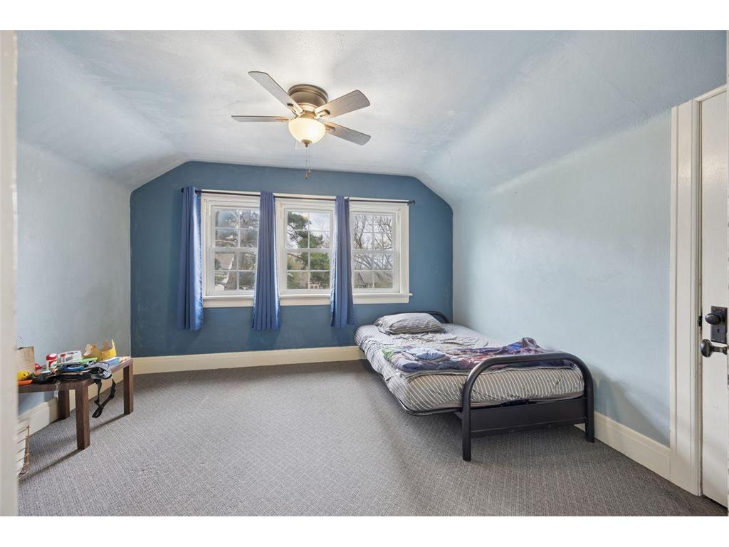 114 E Elm Avenue Upsala MN 56384 7025300 image14