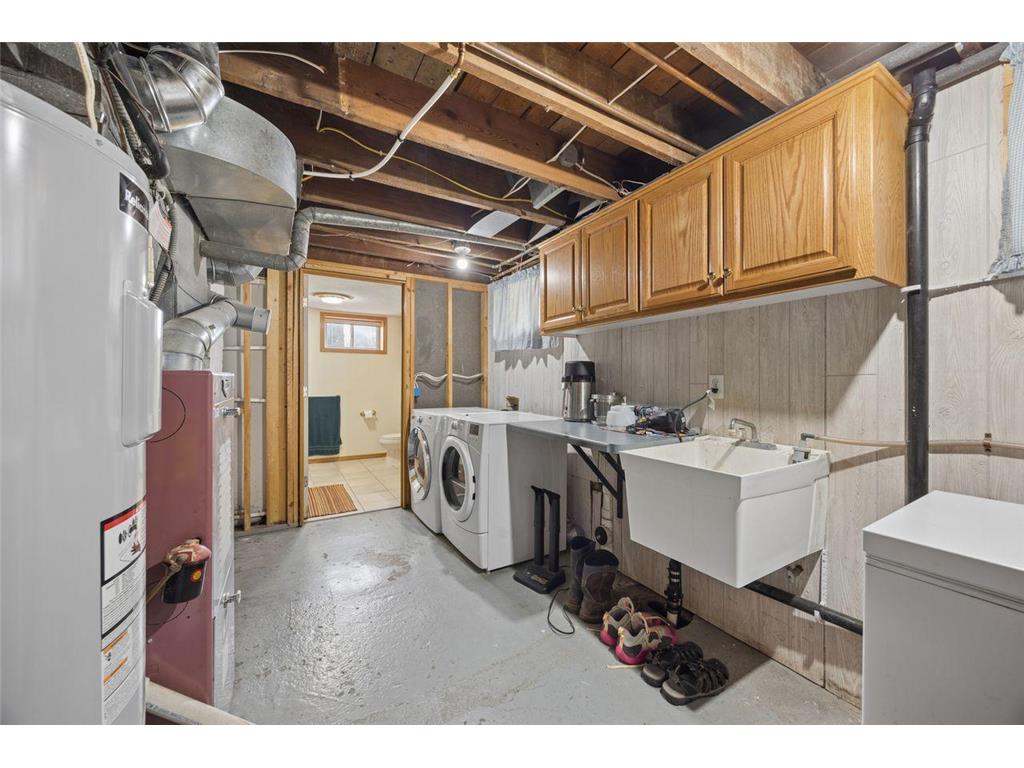 114 E Elm Avenue Upsala MN 56384 7025300 image20