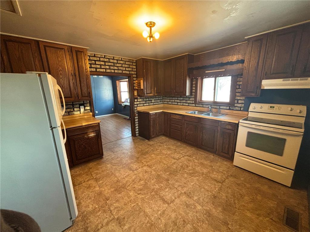 114 E Maple Avenue Frazee MN 56544 7007949 image2