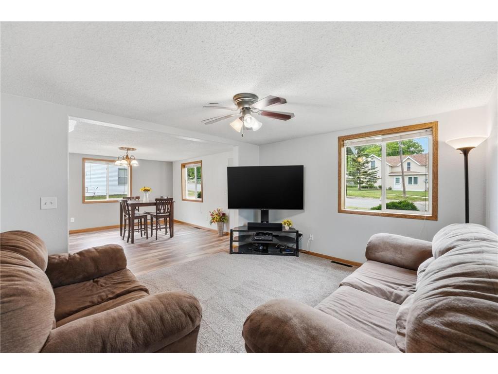 114 E Oak Street Osakis MN 56360 7083861 image15