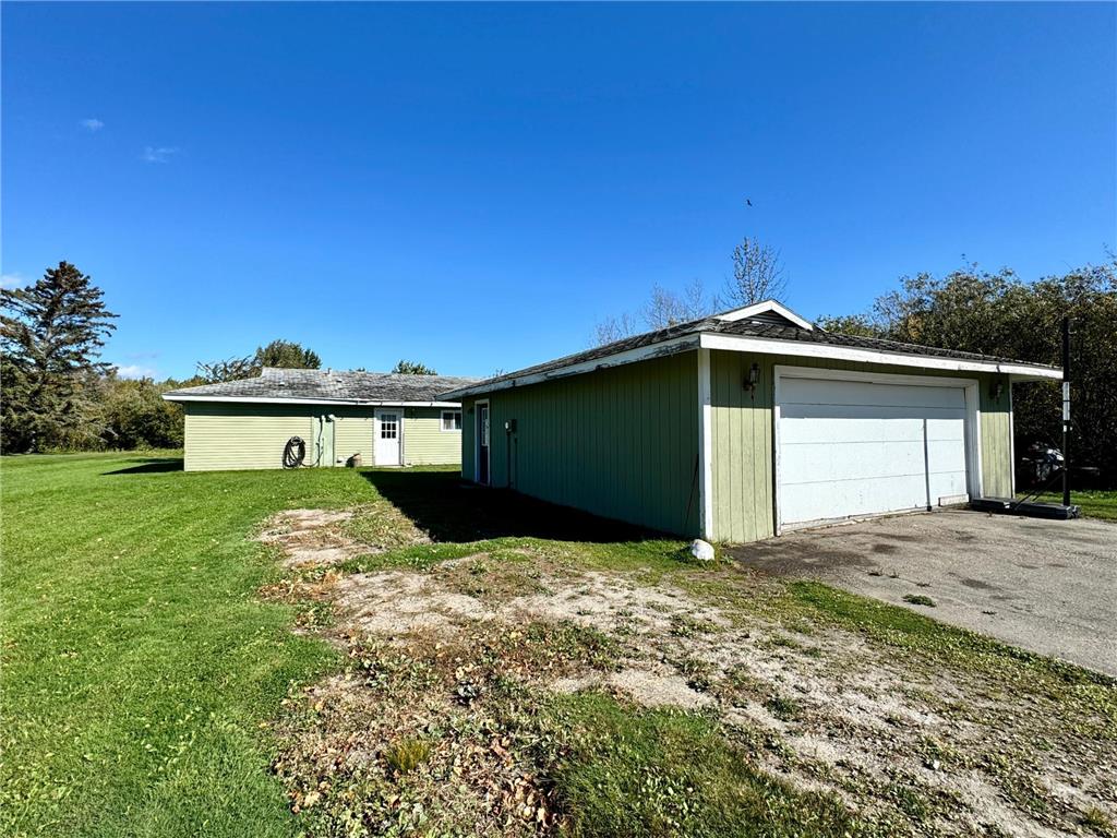114 Elm Drive Warroad MN 56763 6612989 image1
