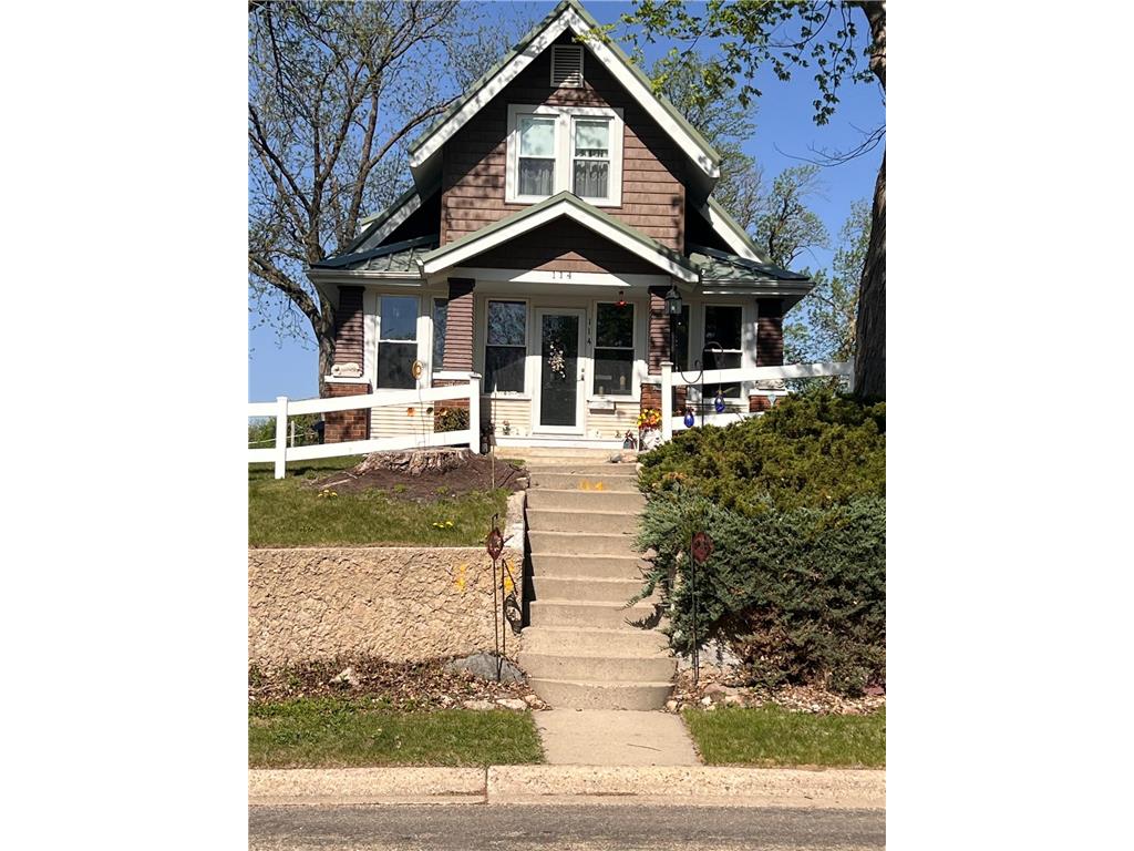 114 Grant Street S Lake Benton MN 56149 6719561 image1