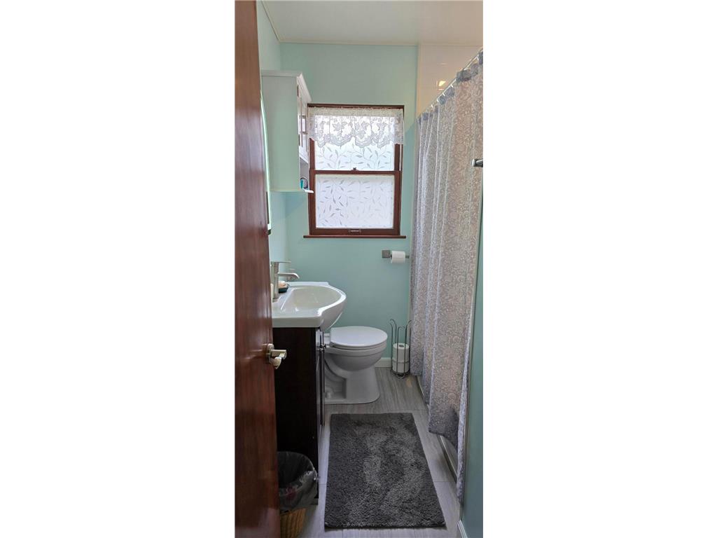 114 N 6th Avenue Albert Lea MN 56007 6722799 image17