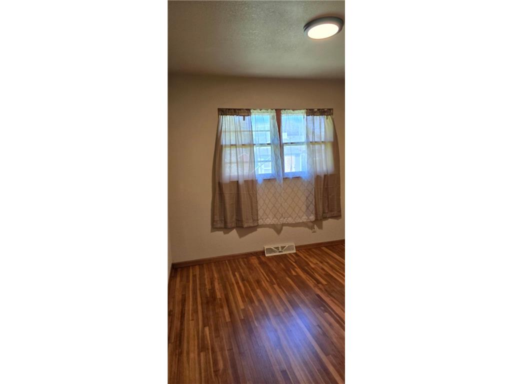 114 N 6th Avenue Albert Lea MN 56007 6722799 image19