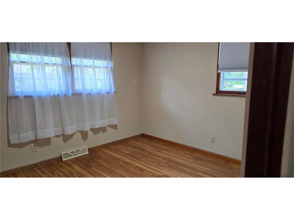 114 N 6th Avenue Albert Lea MN 56007 6722799 image25