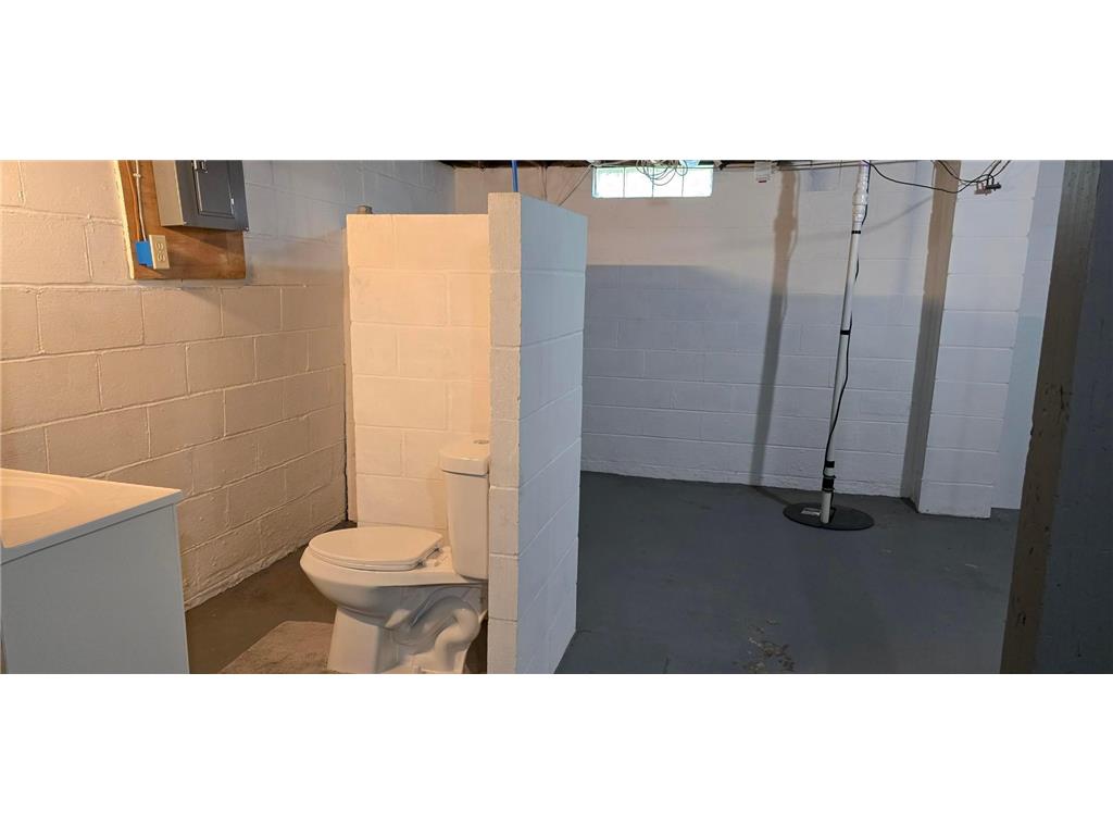 114 N 6th Avenue Albert Lea MN 56007 6722799 image42