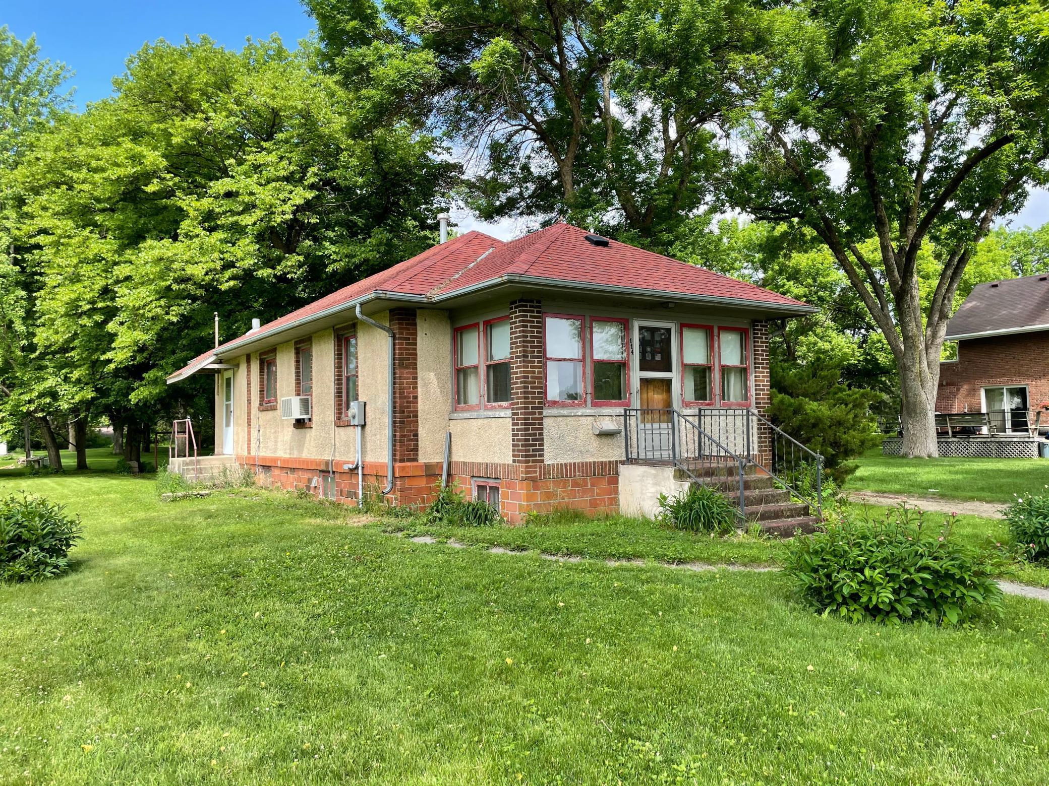 114 N Washington Avenue, Springfield, MN 56087 MLS 5768235 Edina