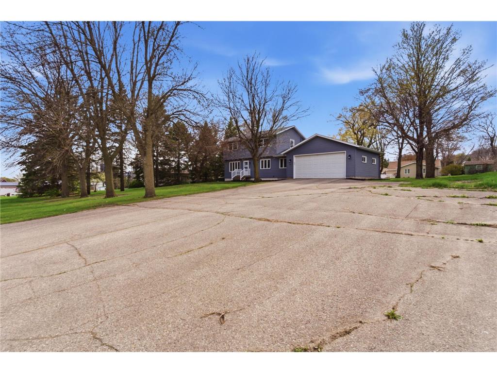 114 NW Main Street Blomkest MN 56216 7067674 image2