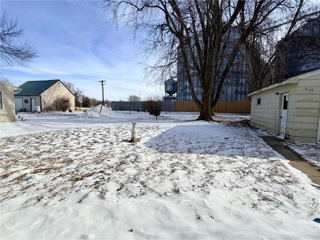 114 S Thompson Avenue Rushmore MN 56168 7011813 image4