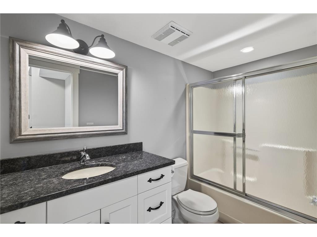 114 Wildwood Bay Drive Mahtomedi MN 55115 7063663 image23