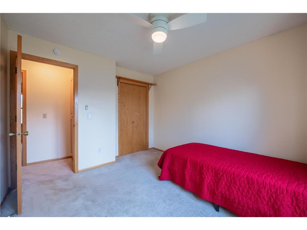 1140 86th Avenue N Brooklyn Park MN 55444 6814121 image22