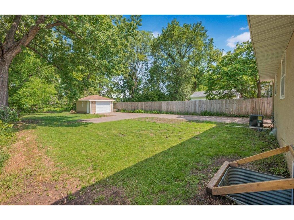 1140 Charlton Street West Saint Paul MN 55118 7086743 image25