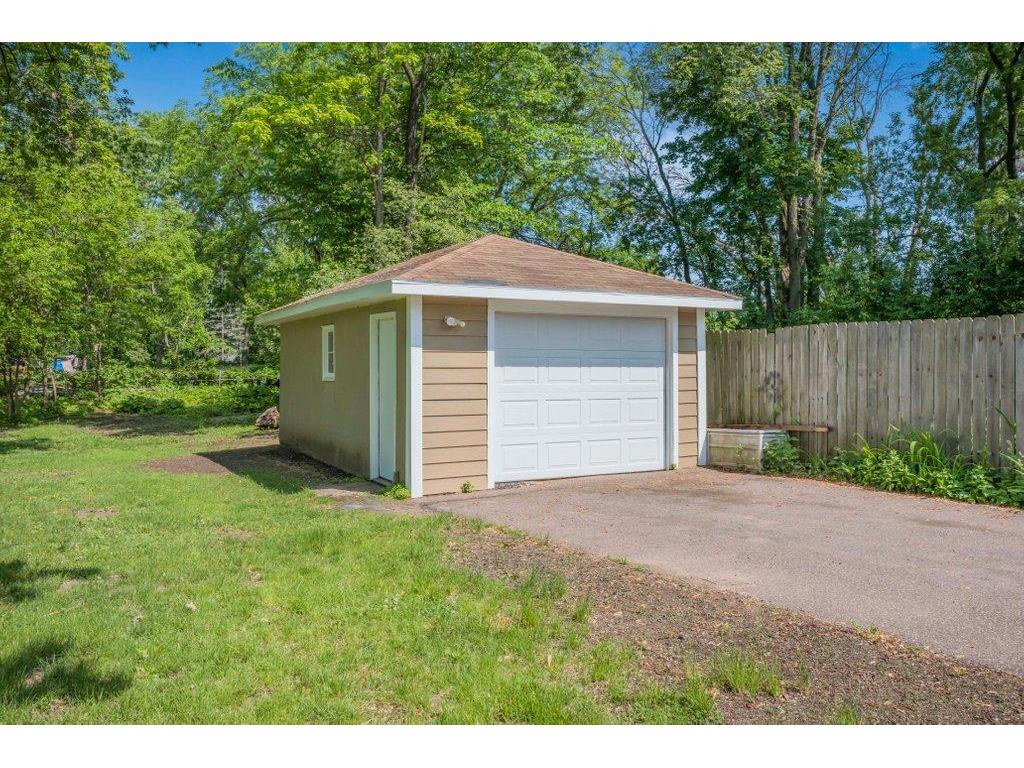 1140 Charlton Street West Saint Paul MN 55118 7086743 image28