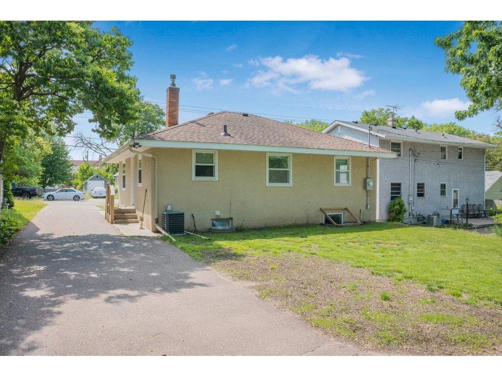 1140 Charlton Street West Saint Paul MN 55118 7086743 image30