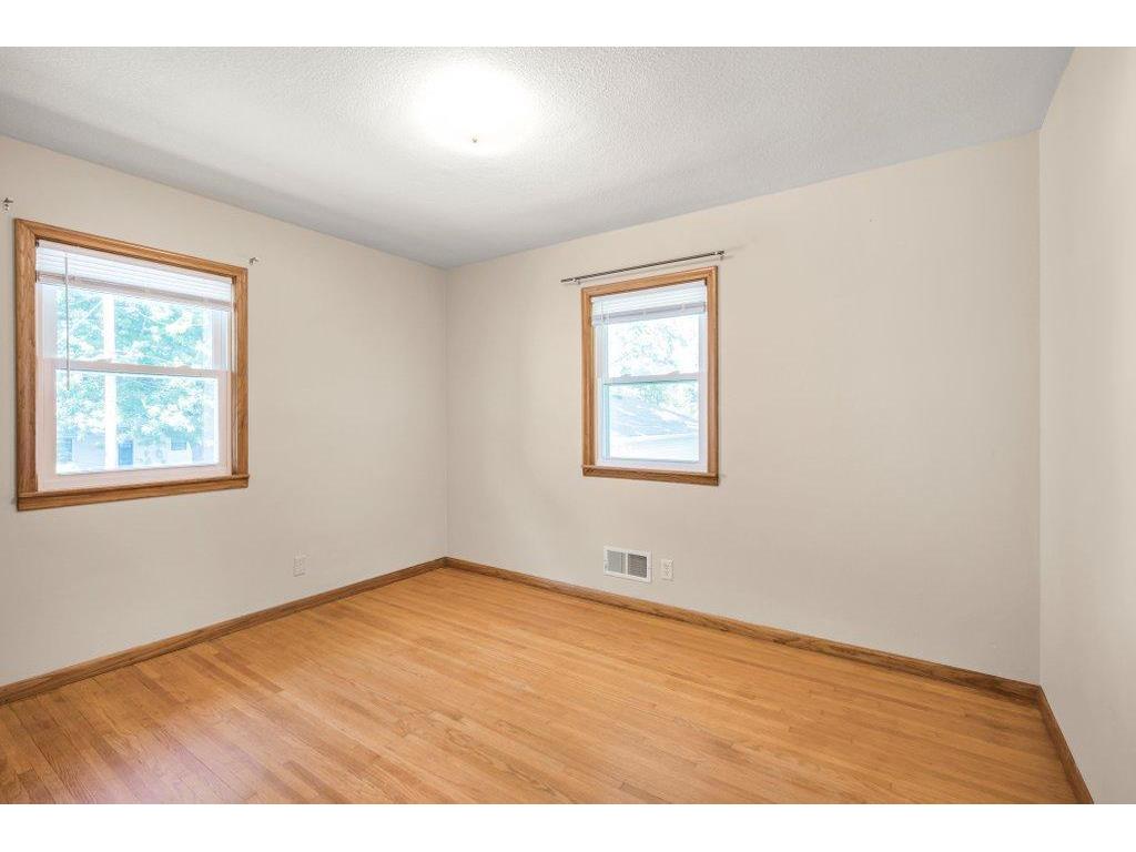 1140 Charlton Street West Saint Paul MN 55118 7086743 image6