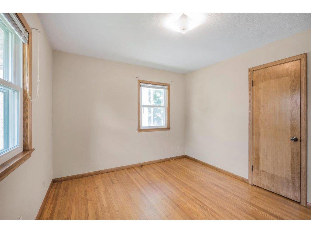 1140 Charlton Street West Saint Paul MN 55118 7086743 image9