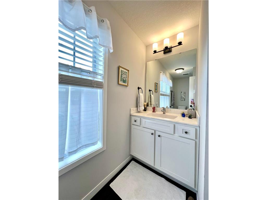 1140 Hewitt Boulevard Red Wing MN 55066 7036786 image26