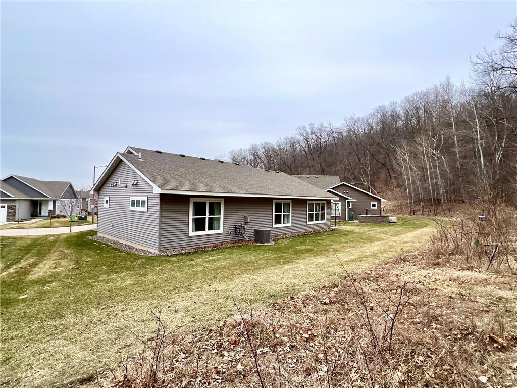 1140 Hewitt Boulevard Red Wing MN 55066 7036786 image4