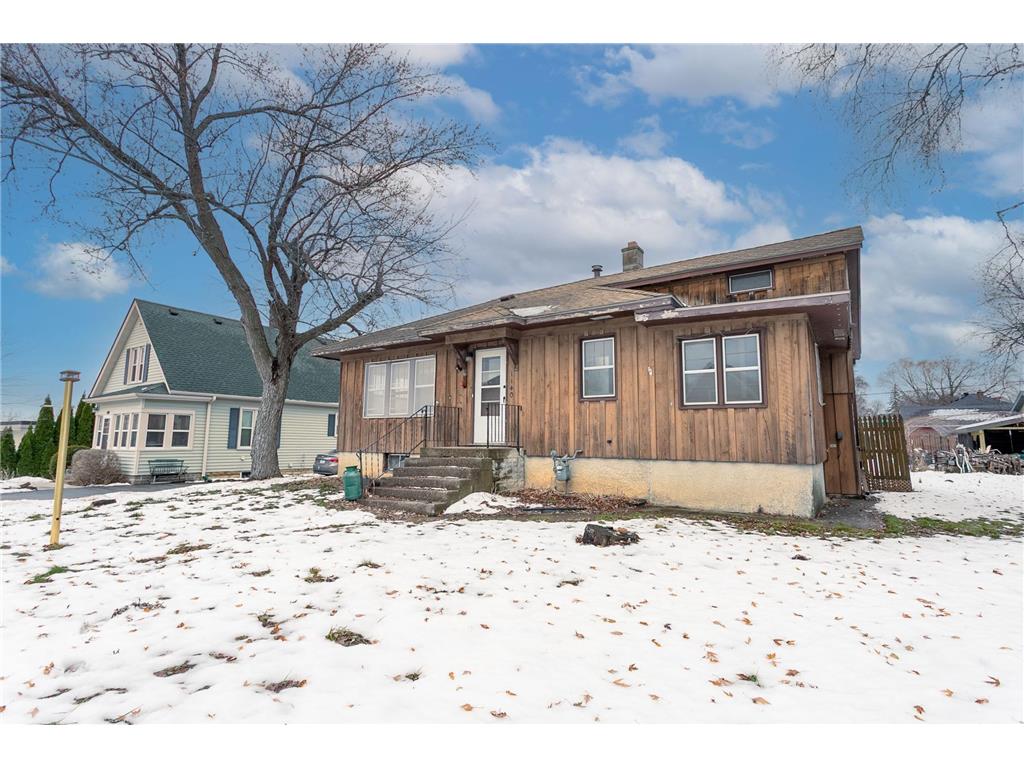 1140 Sturtevant Street Red Wing MN 55066 7007078 image1