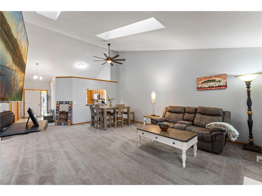 1140 Trenton Circle N Plymouth MN 55441 7019360 image18