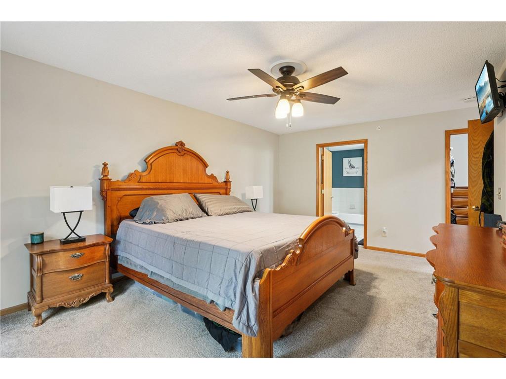 1140 Trenton Circle N Plymouth MN 55441 7019360 image28