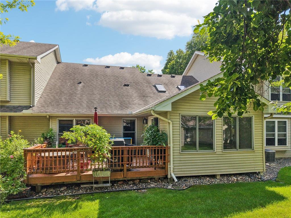 1140 Trenton Circle N Plymouth MN 55441 7019360 image61