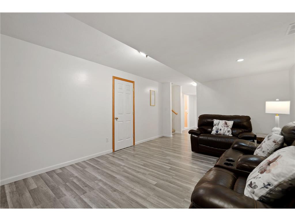 114006 Hundertmark Road Chaska MN 55318 7084237 image25