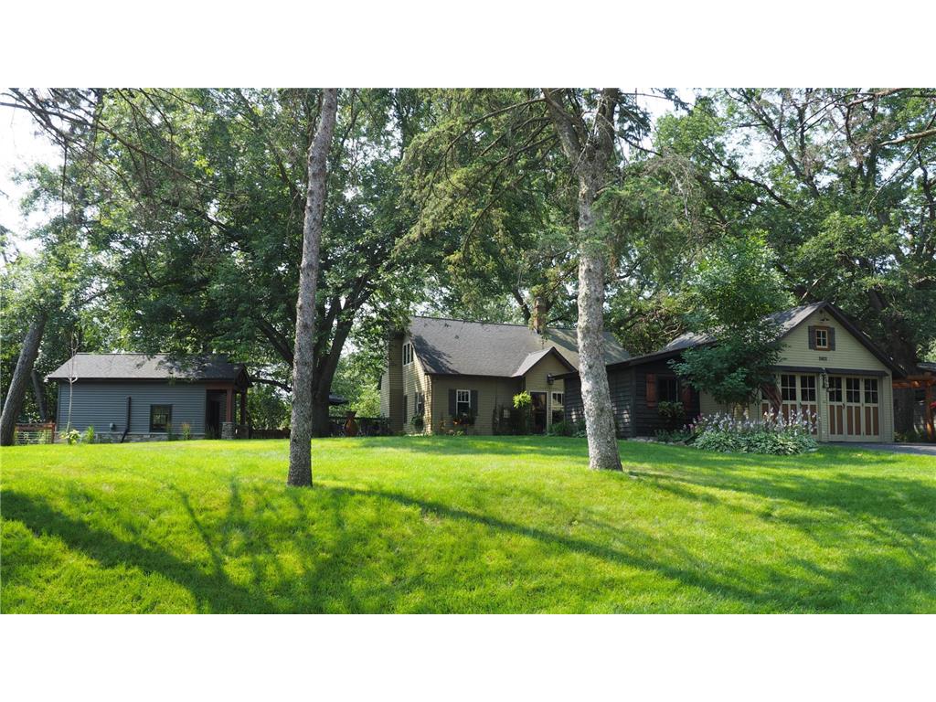 11401 Oakvale Road N Minnetonka MN 55305 6382449 image1