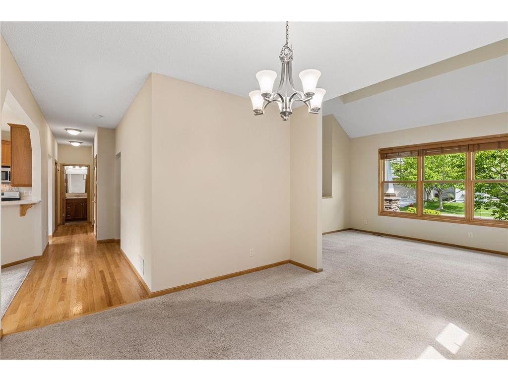 11409 Balsam Way Woodbury MN 55129 7063539 image27
