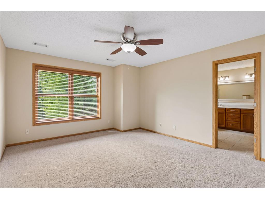 11409 Balsam Way Woodbury MN 55129 7063539 image34