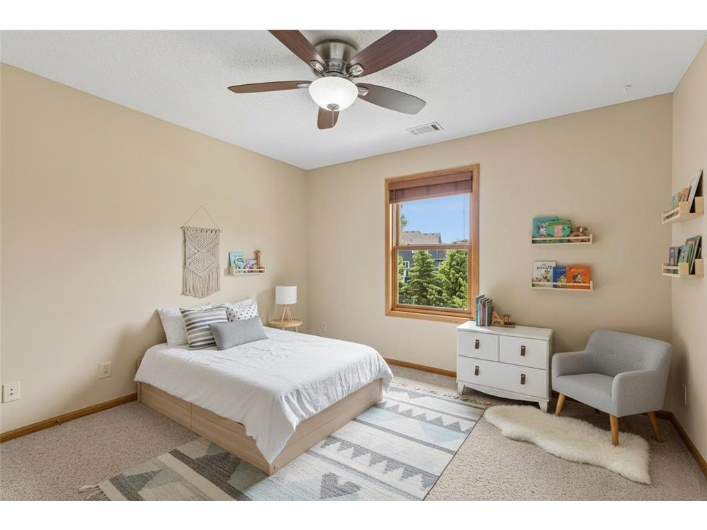 11409 Balsam Way Woodbury MN 55129 7063539 image39