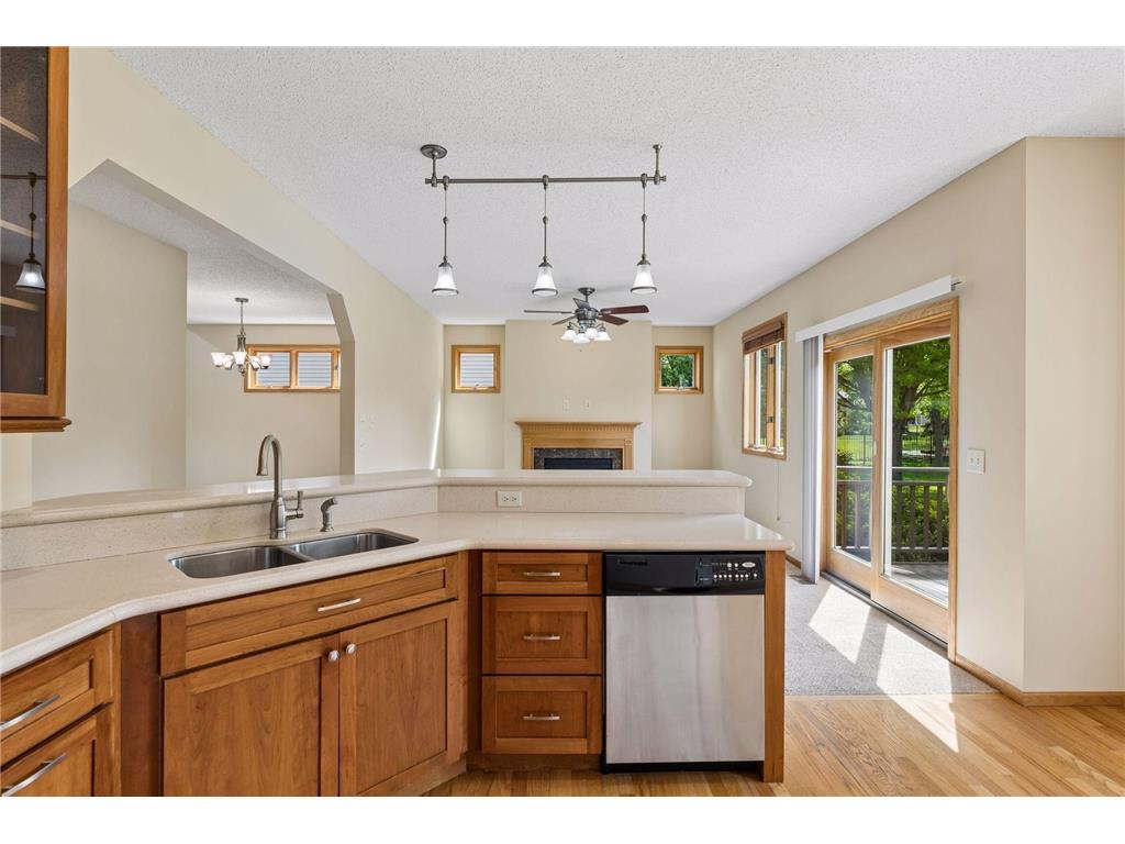 11409 Balsam Way Woodbury MN 55129 7063539 image69