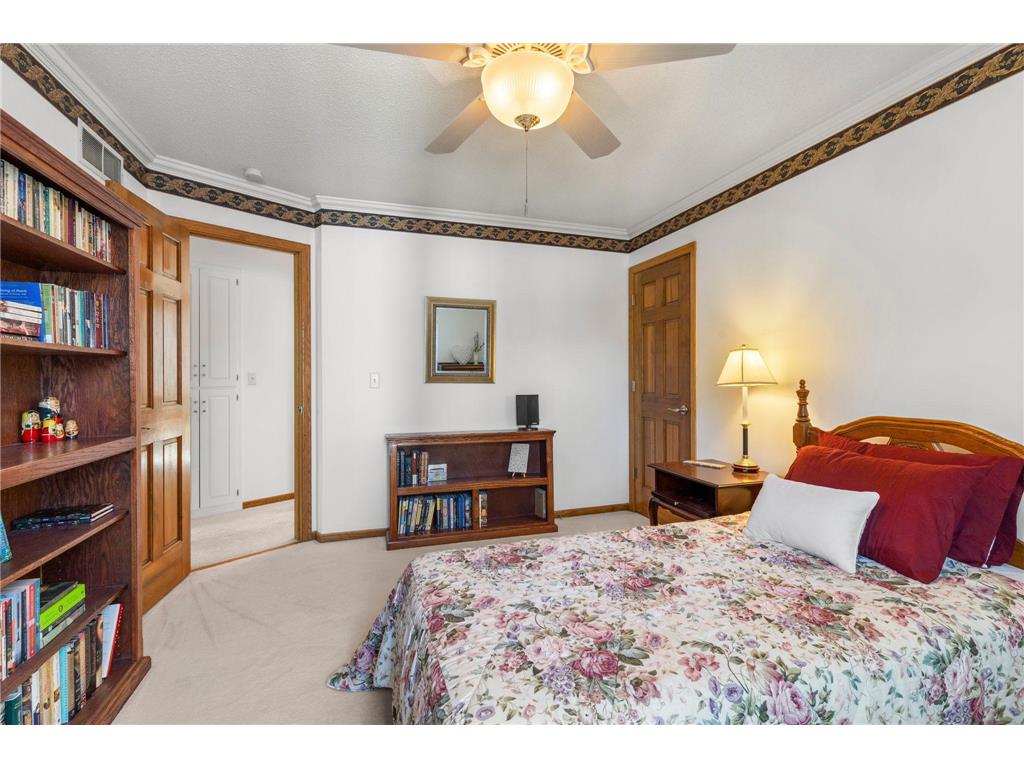 11409 Louisiana Avenue S Bloomington MN 55438 7079755 image37