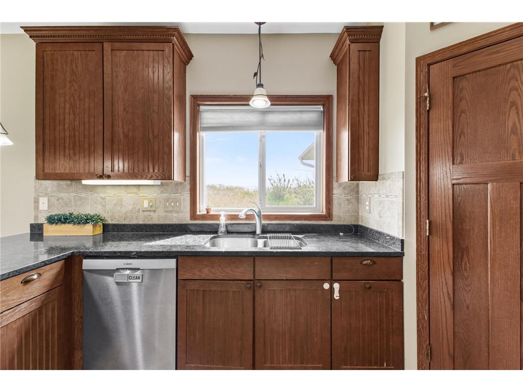 1141 Jasmine Lane Jordan MN 55352 7078305 image17