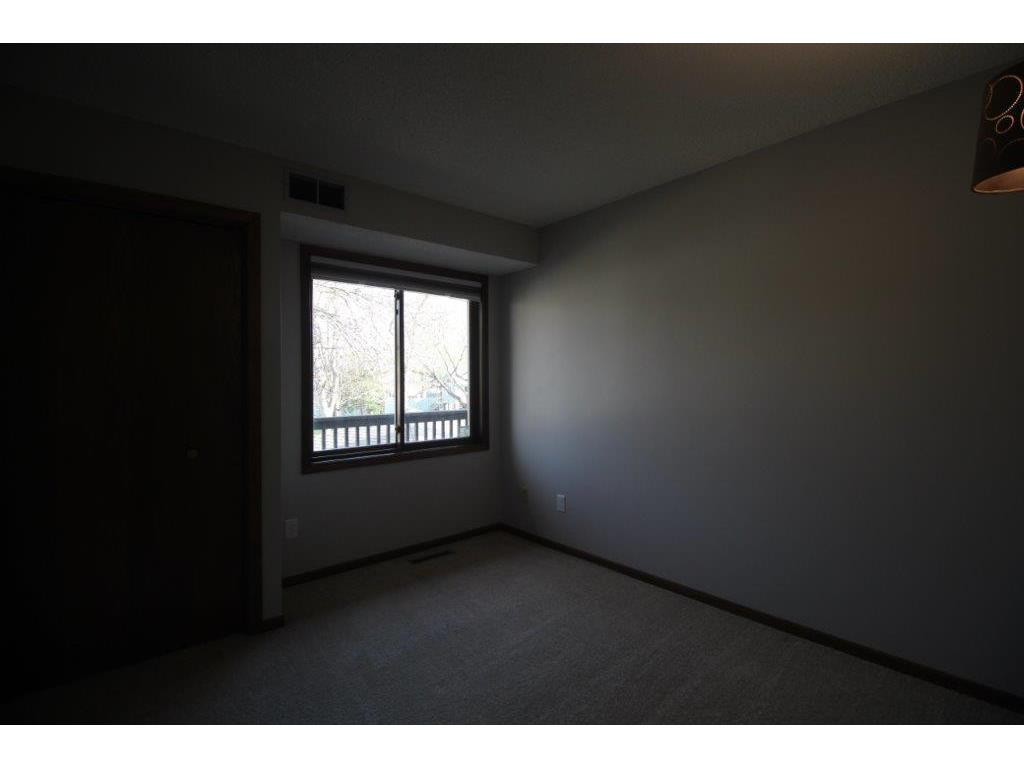 11410 Dogwood Street NW #402 Coon Rapids MN 55448 7060111 image5