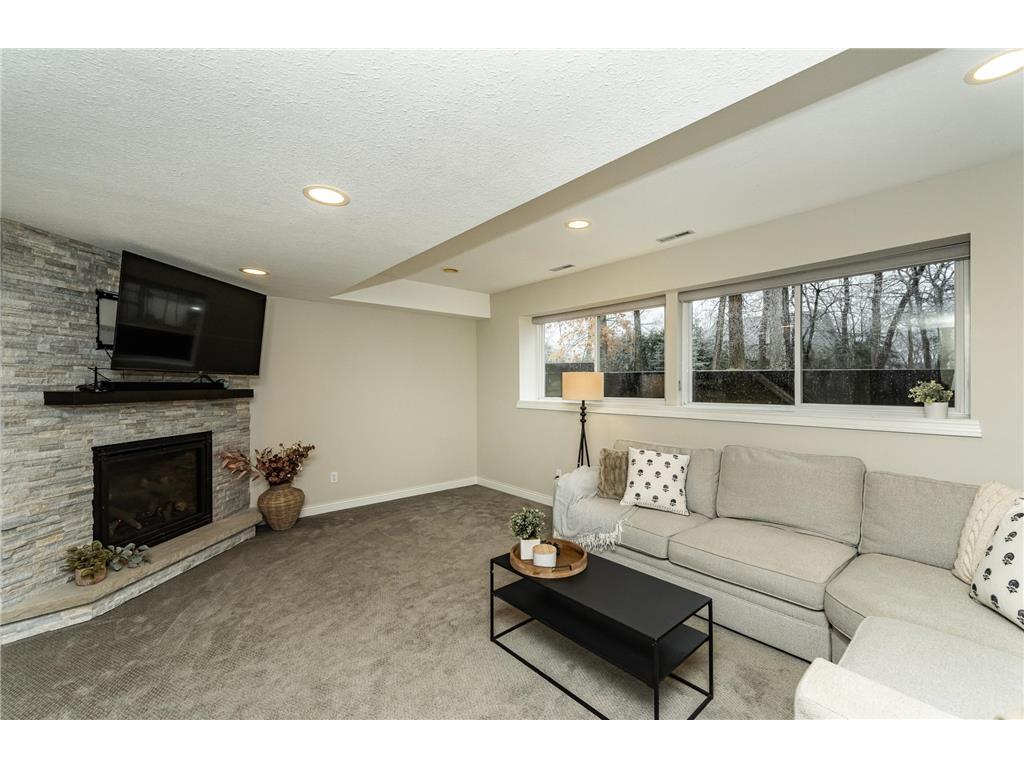 1142 23rd Avenue SW Rochester MN 55902 6804531 image34