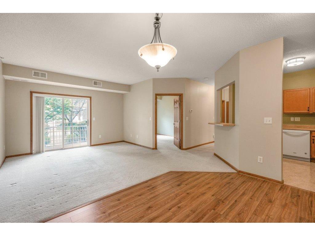 114200 Hundertmark Road #110 Chaska MN 55318 7035883 image4