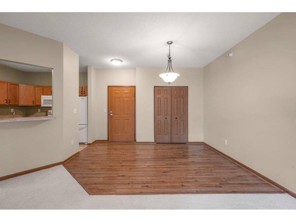 114200 Hundertmark Road #110 Chaska MN 55318 7035883 image5