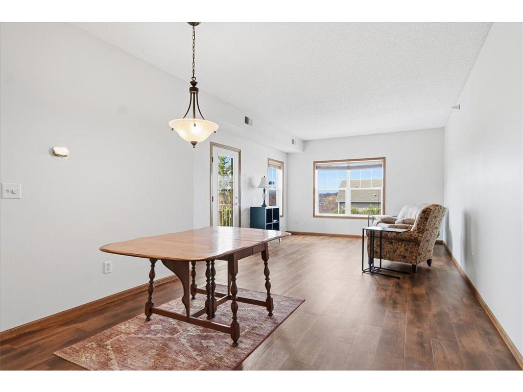 114200 Hundertmark Road #212 Chaska MN 55318 7039034 image10