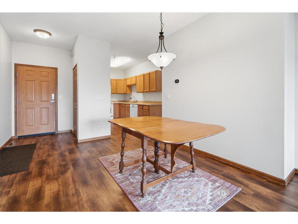 114200 Hundertmark Road #212 Chaska MN 55318 7039034 image11