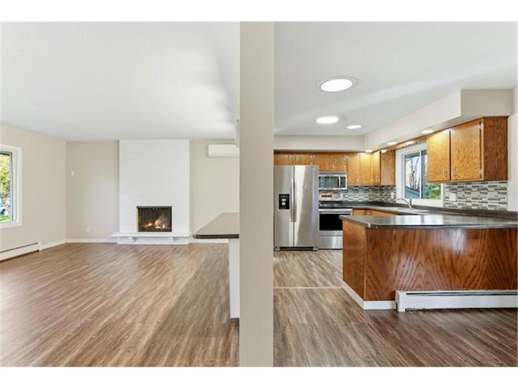 11429 Valley Court Burnsville MN 55337 7062565 image3